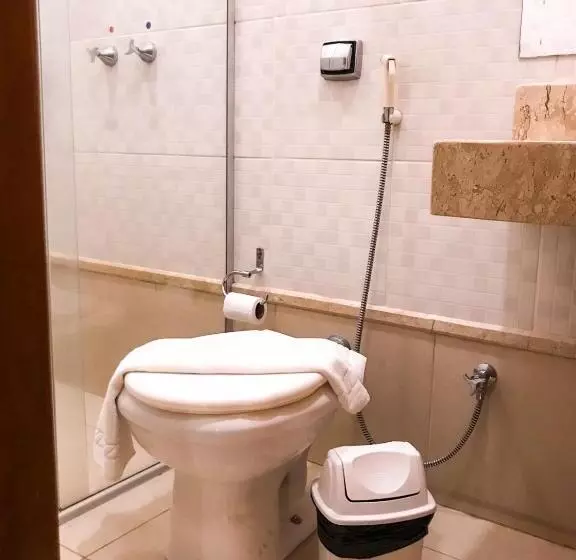 ホテル Renascer Ltda