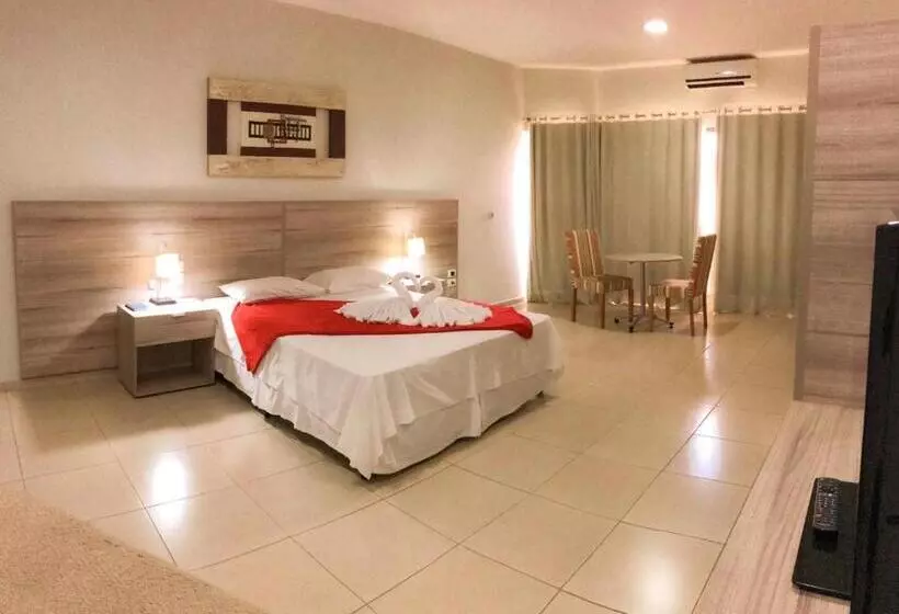 ホテル Renascer Ltda