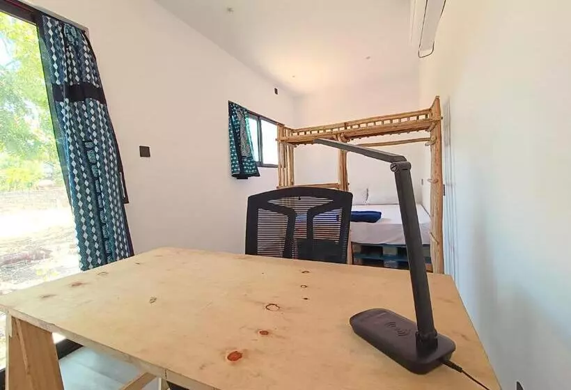 هتل Skippers   Adults Only