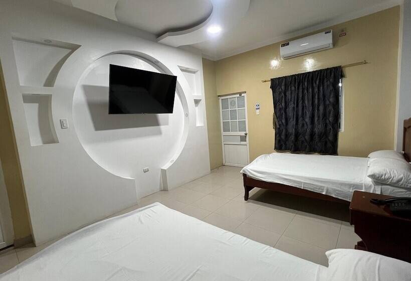 酒店 Smir, Huaquillas