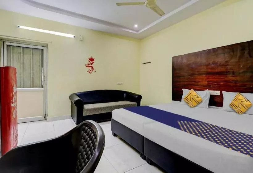 Hotelli Spot On Unik Residency