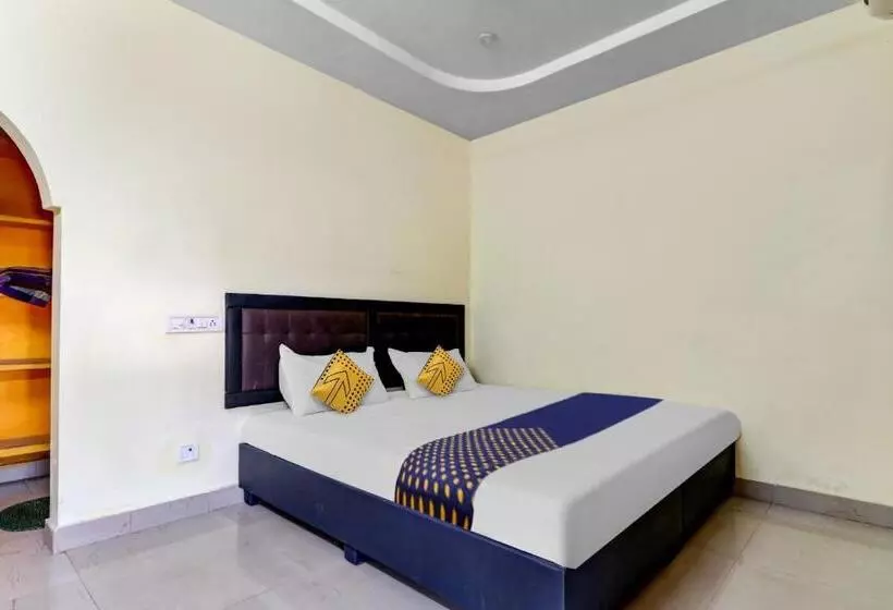 Hotelli Spot On Unik Residency