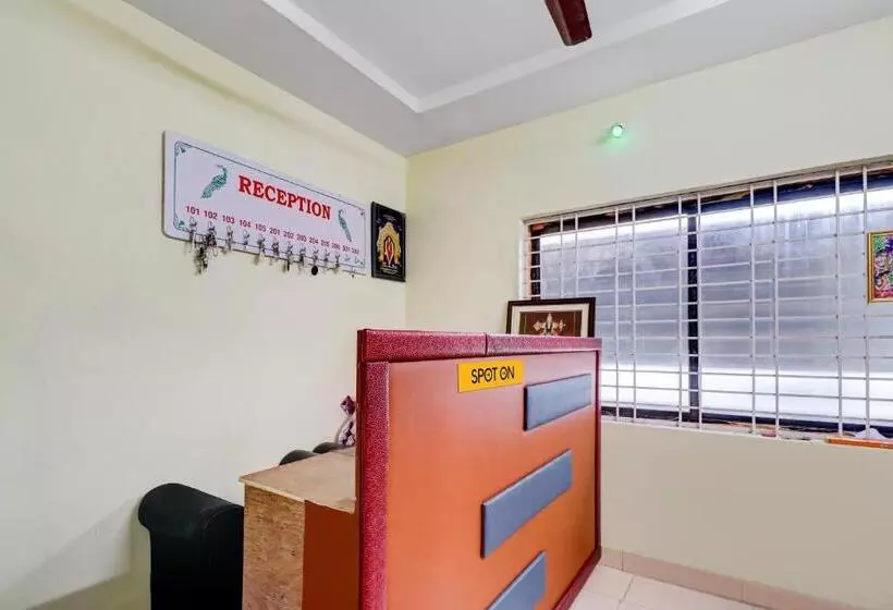Hotelli Spot On Unik Residency