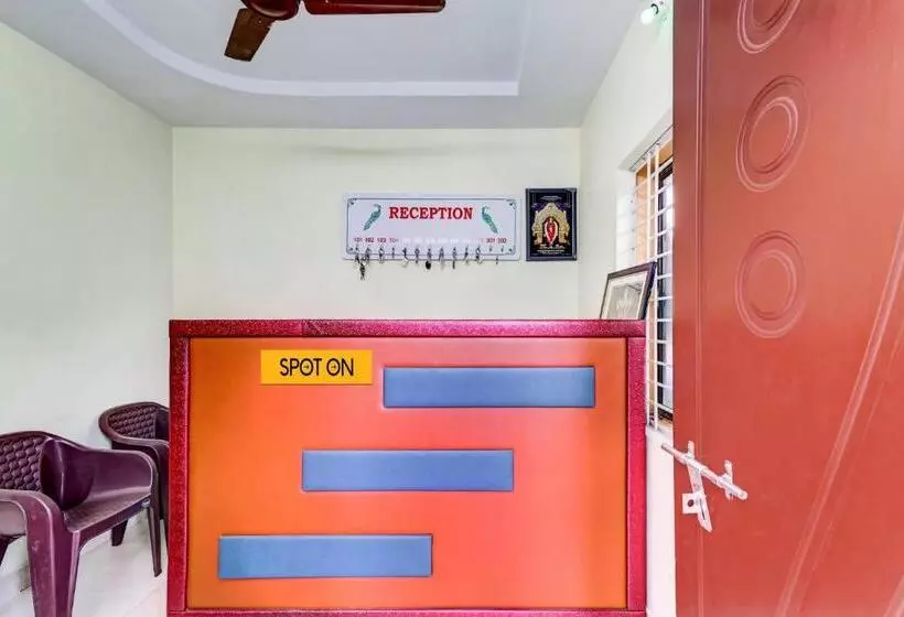 Hotelli Spot On Unik Residency