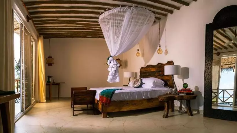 Infinity Beach Boutique Hotel & Spa