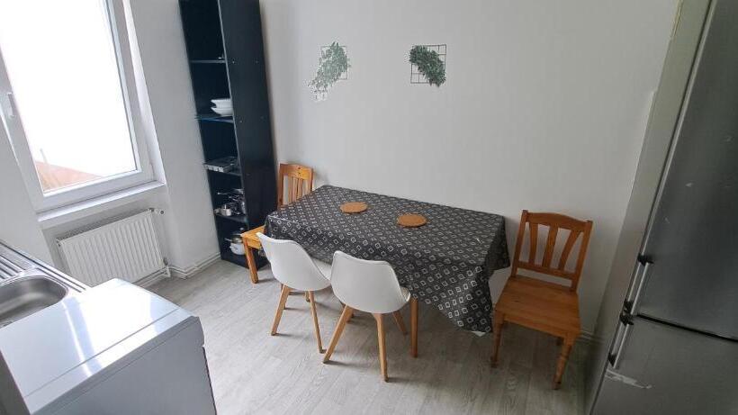 모텔 Monteurzimmer Offenbach Frankfurt