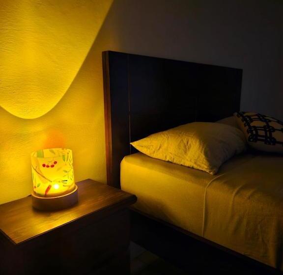 بنسيون Hostal Urbano