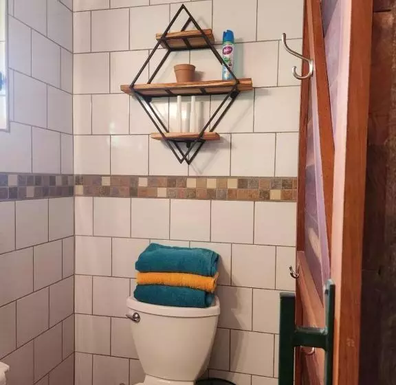 ペンション Turtle Suite