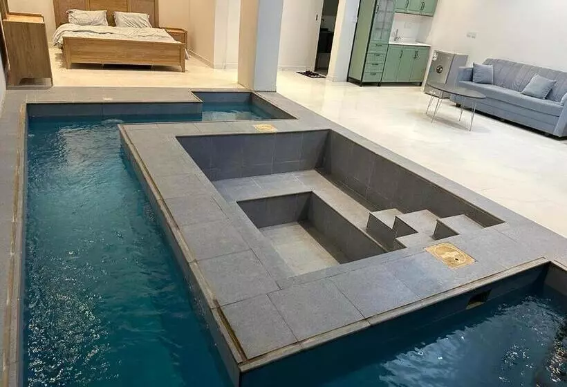 ユースホステル مزون السحاب