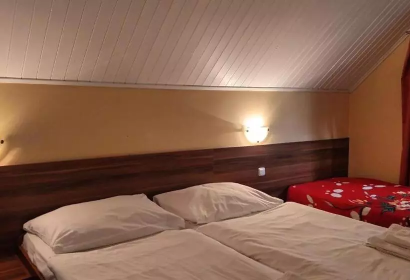 Retkeilymaja Ardilla