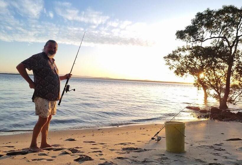 Bed and Breakfast Birdsong Retreat Bnb On Lamb Island