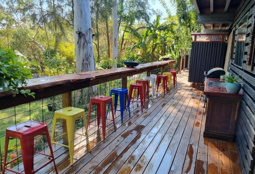 Bed and Breakfast Birdsong Retreat Bnb On Lamb Island