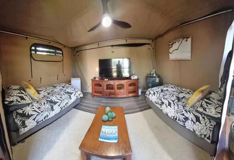 Aamiaismajoitus (B&B) Birdsong Retreat Bnb On Lamb Island