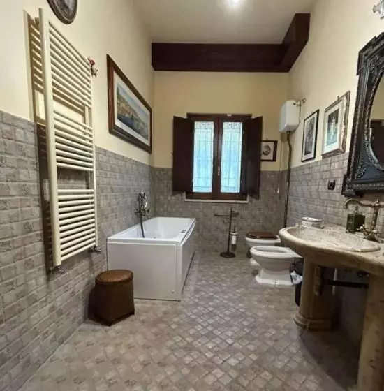 Bed And Breakfast Grotta Dell Olio