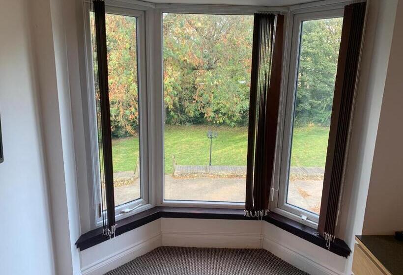 مبيت وإفطار Quarrie House