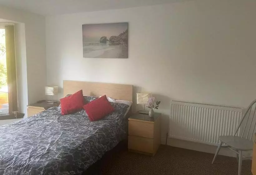 Aamiaismajoitus (B&B) Quarrie House