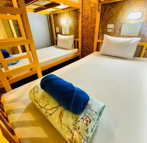 Frutta Hostel
