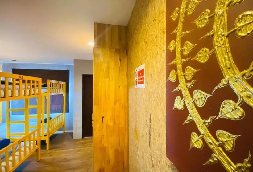 Frutta Hostel