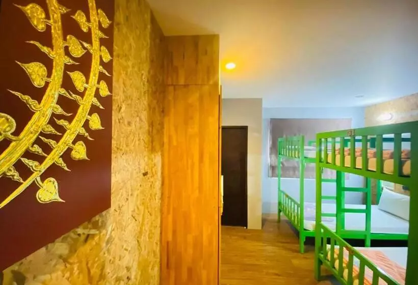 Frutta Hostel
