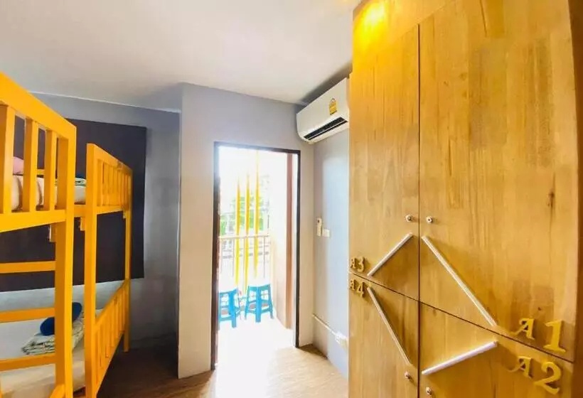 Frutta Hostel