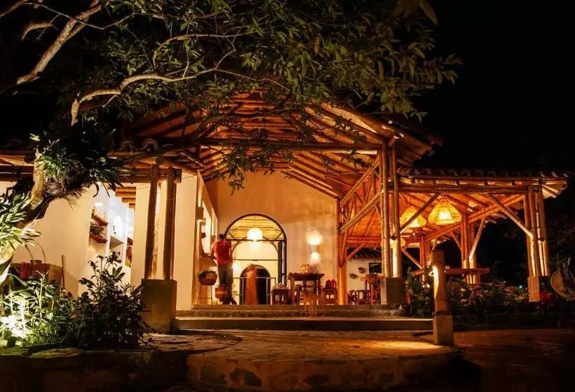 Hotelli Auen Posada Andina