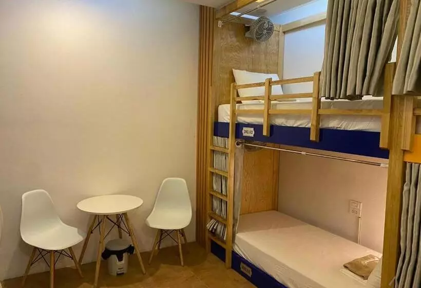 هتل Awesome Hanoi Hostel