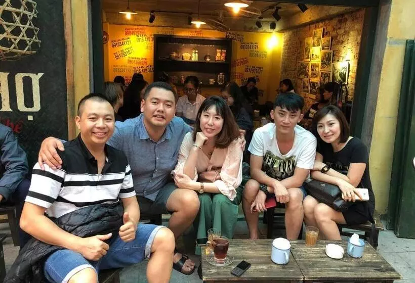 هتل Awesome Hanoi Hostel