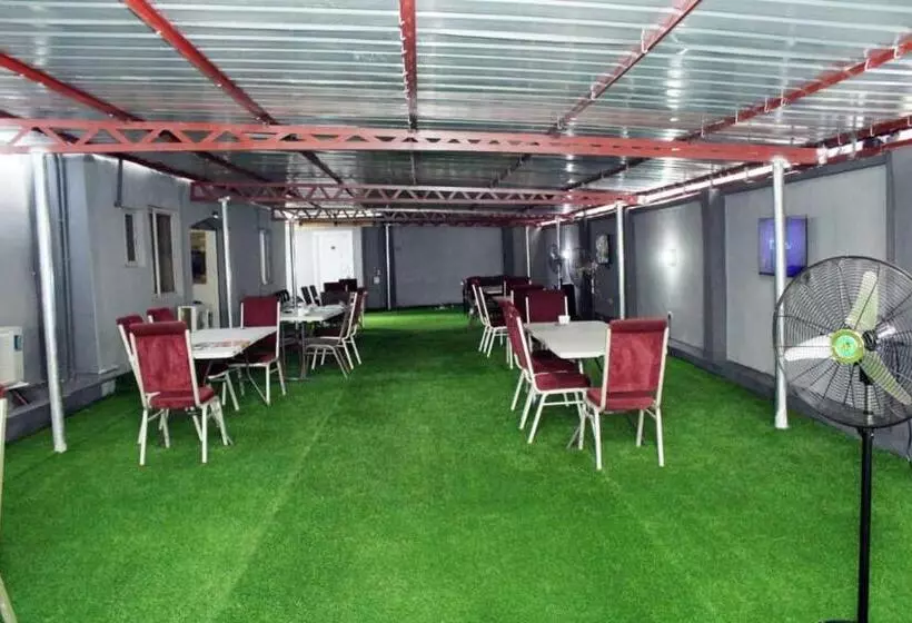 هتل Gregory University Guest House