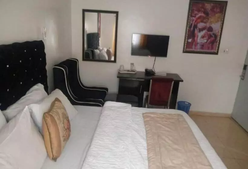 هتل Gregory University Guest House