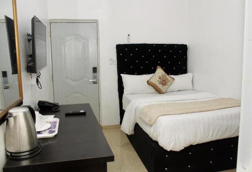 فندق Gregory University Guest House