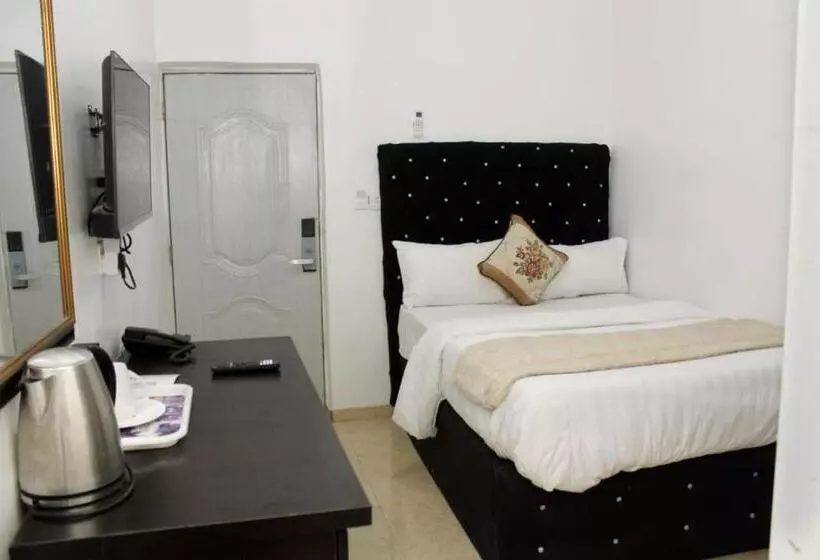 هتل Gregory University Guest House