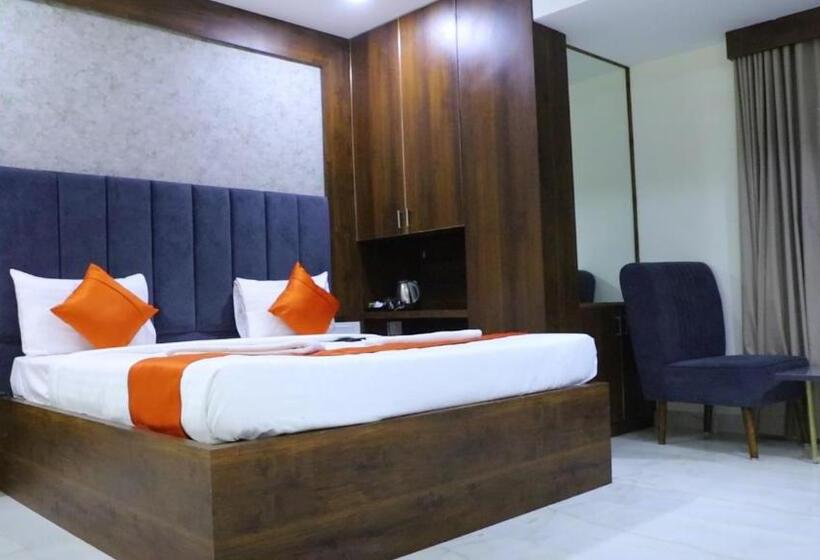 فندق Jb S Minerva Grand