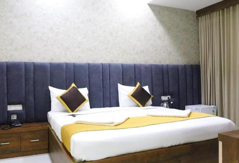 فندق Jb S Minerva Grand