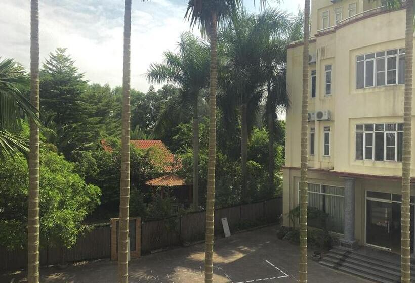 هتل Khách Sạn New Phương đông