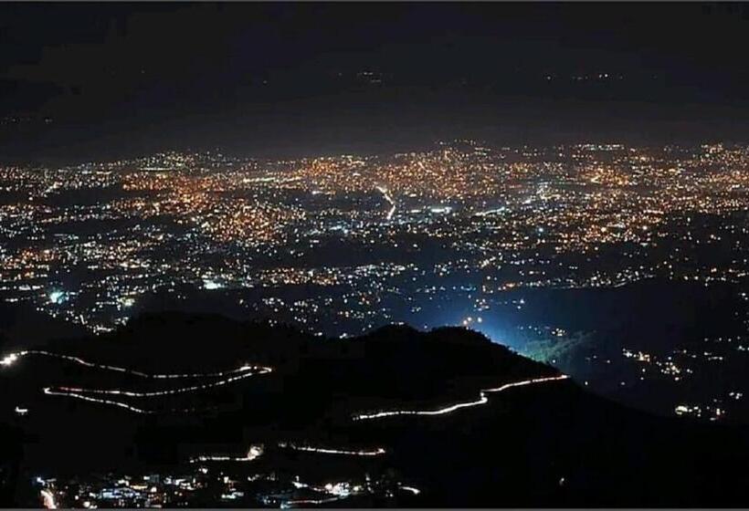 فندق Park Royale Inn