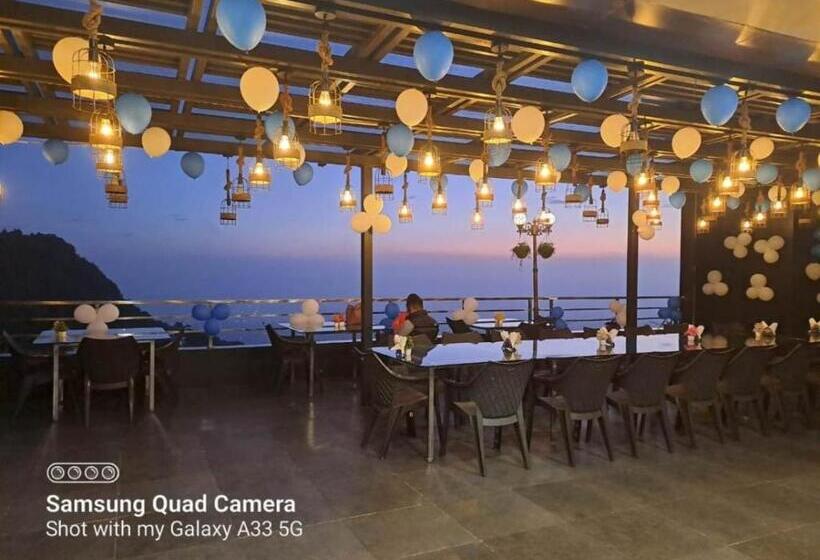 فندق Park Royale Inn