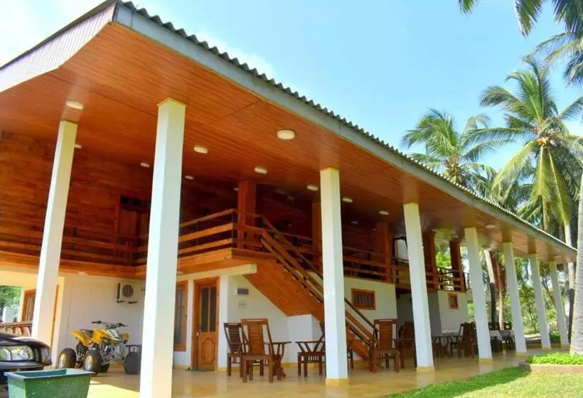 پانسیون Beach Bungalow