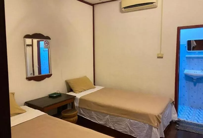 پانسیون Dockhoun Guesthouse
