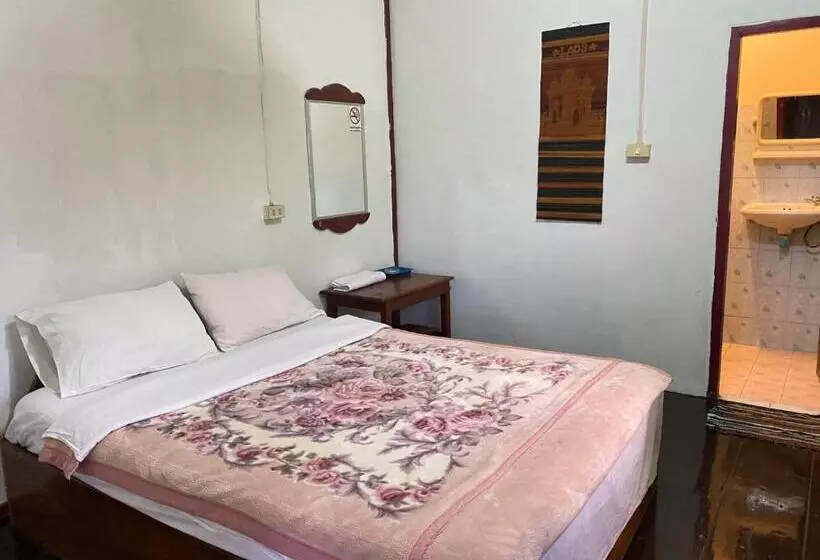 پانسیون Dockhoun Guesthouse