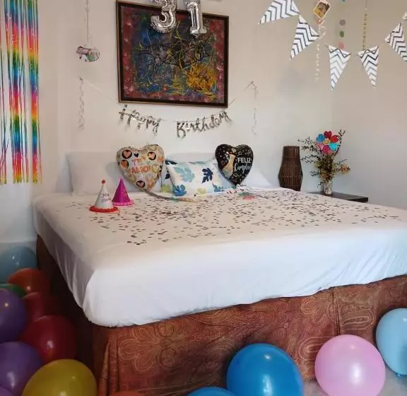 Majatalo Hostel Saltwater
