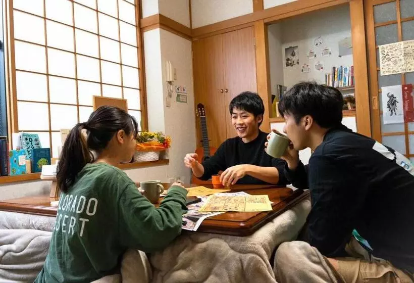 Majatalo Soma Guesthouse Mawari