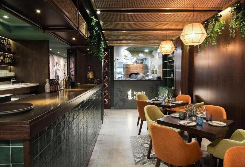 پانسیون Studio Apartment With Kitchenette At The New Olo Living