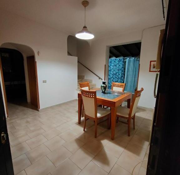 پانسیون Villa Con Piscina