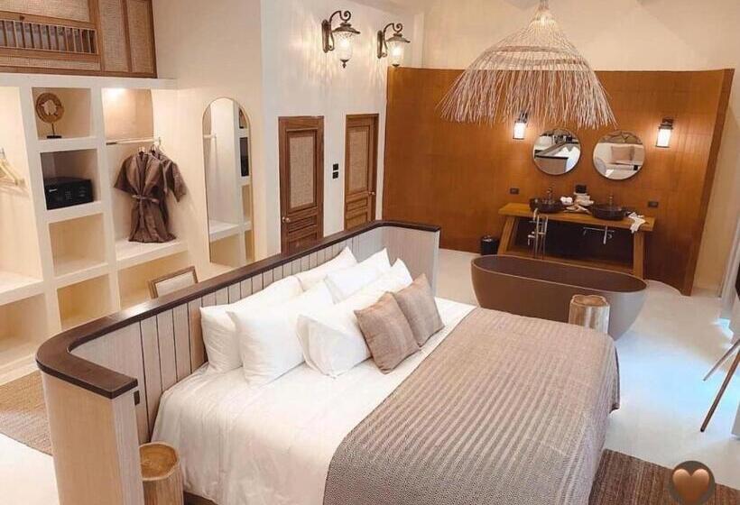 Resort Sirava Kohlarn   สิราวา เกาะล้าน