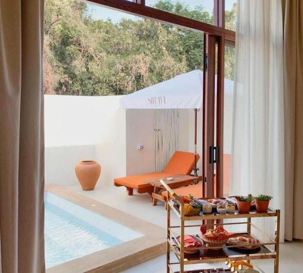 Resort Sirava Kohlarn   สิราวา เกาะล้าน