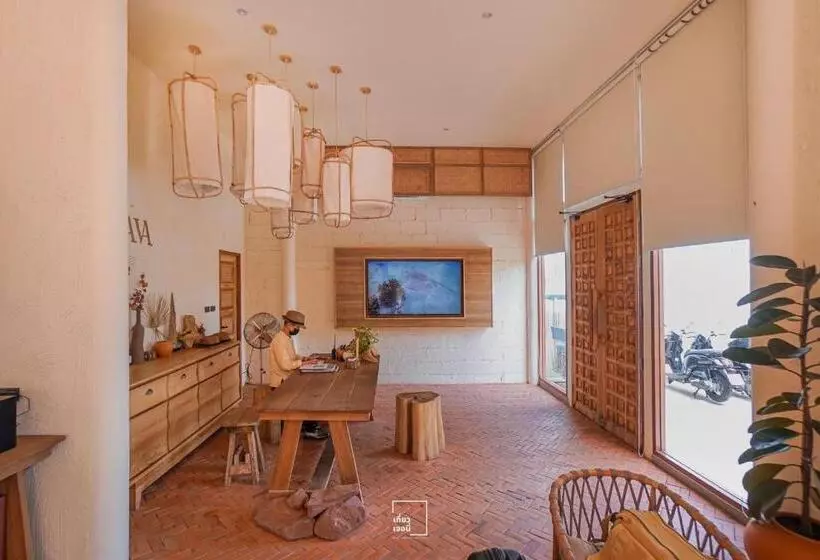 リゾートホテル Sirava Kohlarn   สิราวา เกาะล้าน