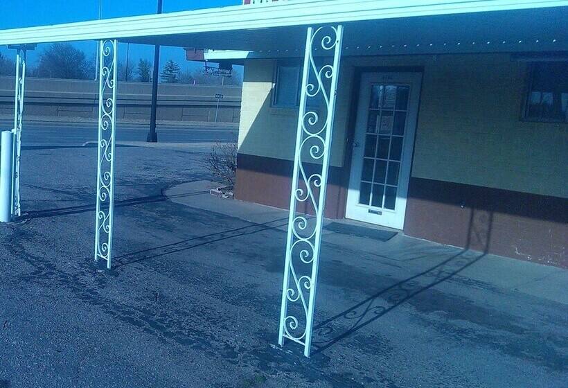 ホテル Airport Lodge Wichita Kansas