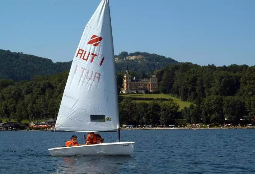 Hotelli Altmünsterhof