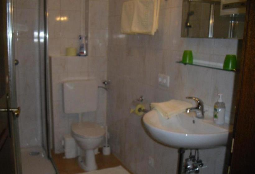 בית מלון כפרי Appartement Latschen Ferienhaus An Der Nockalmbahn