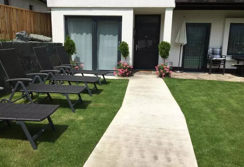 هتل Appartement Latschen Ferienhaus An Der Nockalmbahn